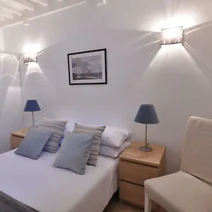 Apartment Beautiful One-bedroom -stayinantibes - Picasso 2, Antibes